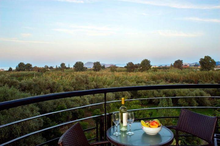 Alfa Hotel Apartments Gerani  Esterno foto