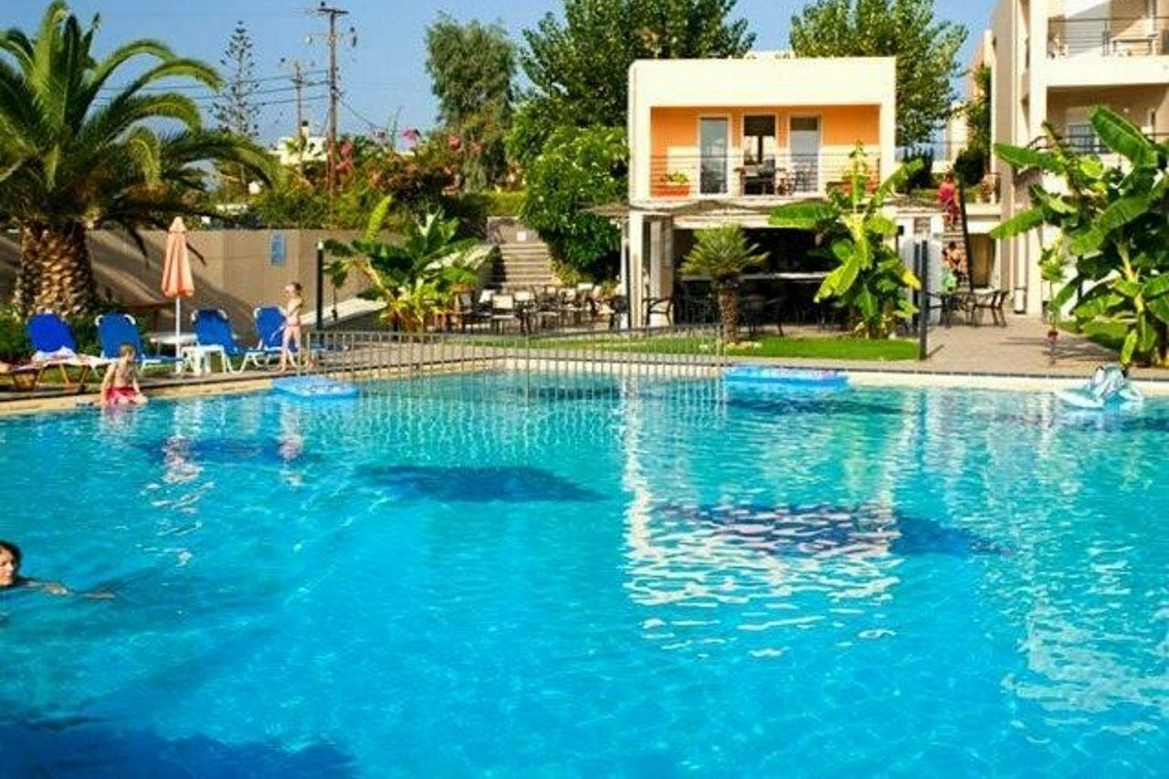 Alfa Hotel Apartments Gerani  Esterno foto