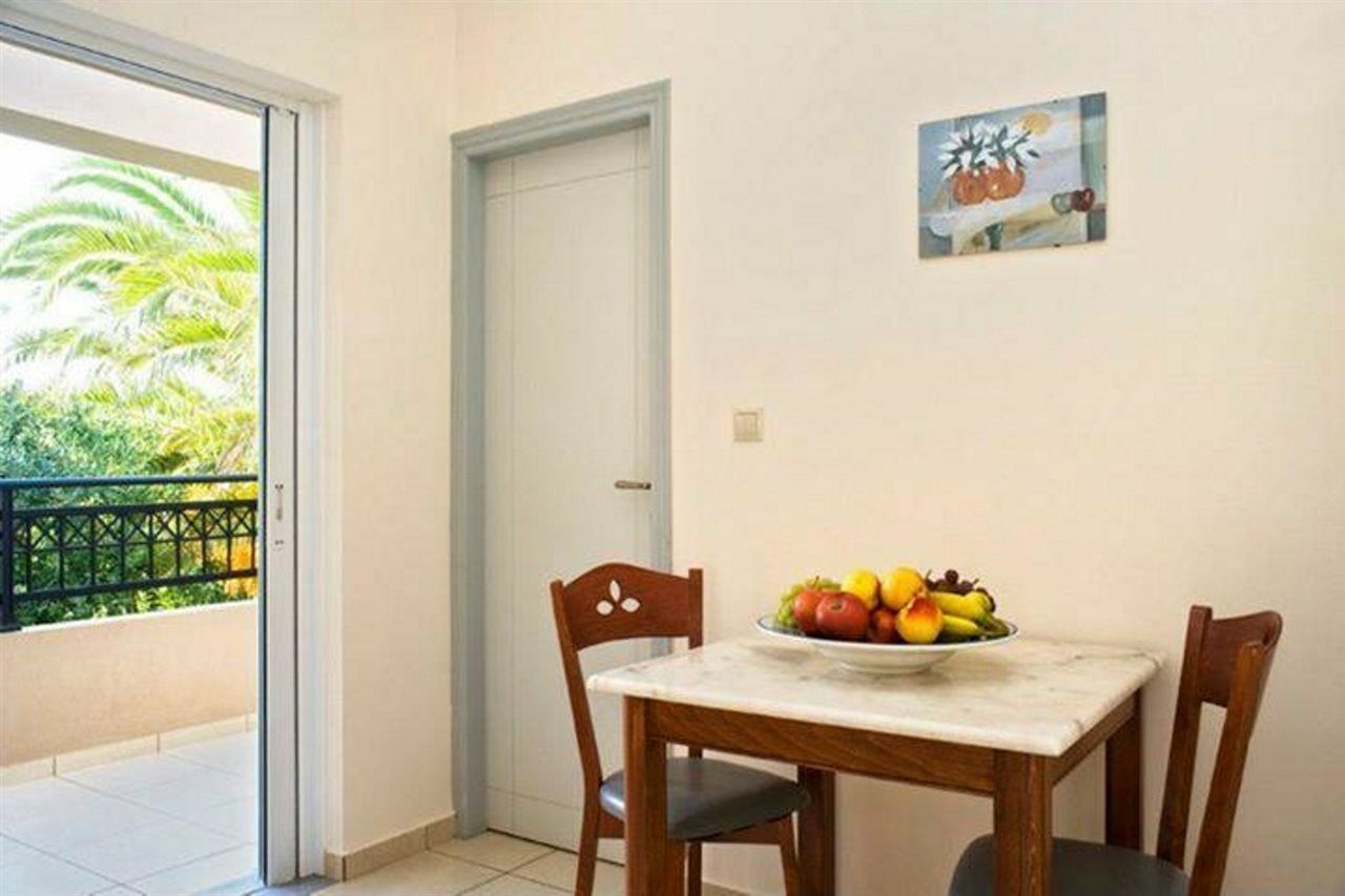 Alfa Hotel Apartments Gerani  Esterno foto